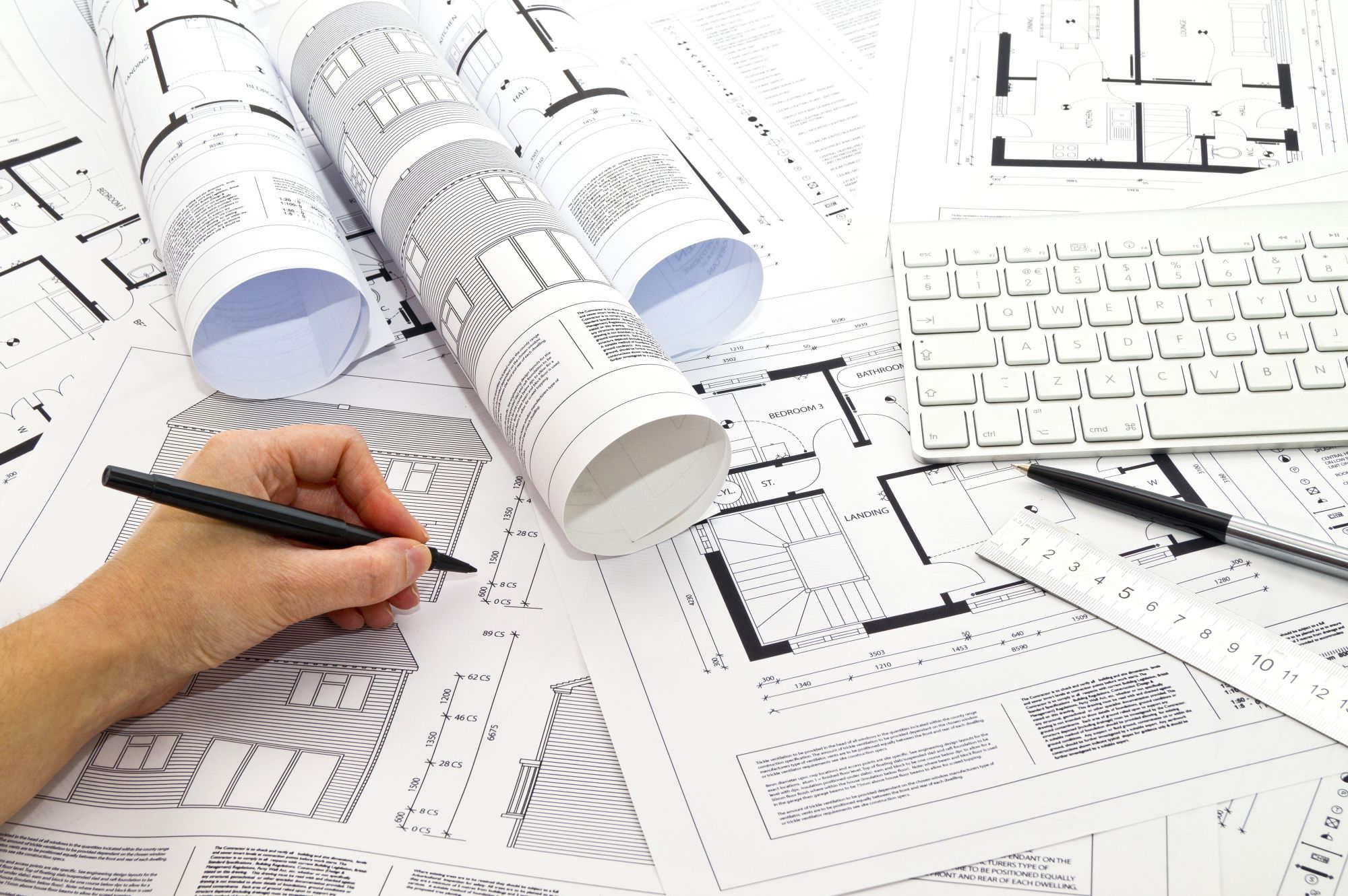 Valoraciones y certificas profesionales. Inmobiliaria Arkhos en Arcos De La Frontera