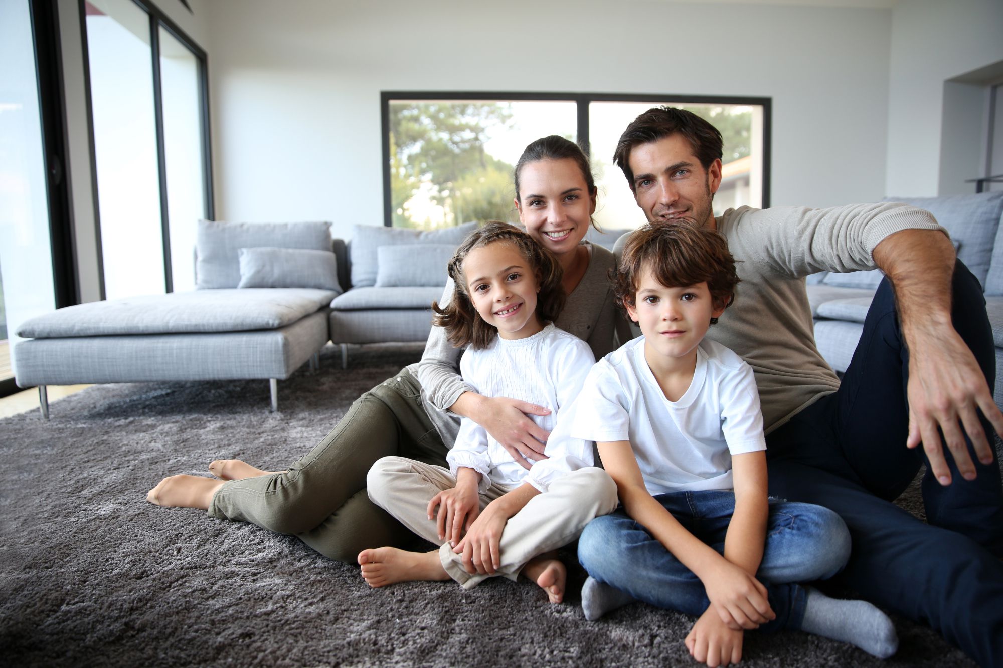 Servicio personalizado y asesoramiento legal. Inmobiliaria Arkhos en Arcos De La Frontera