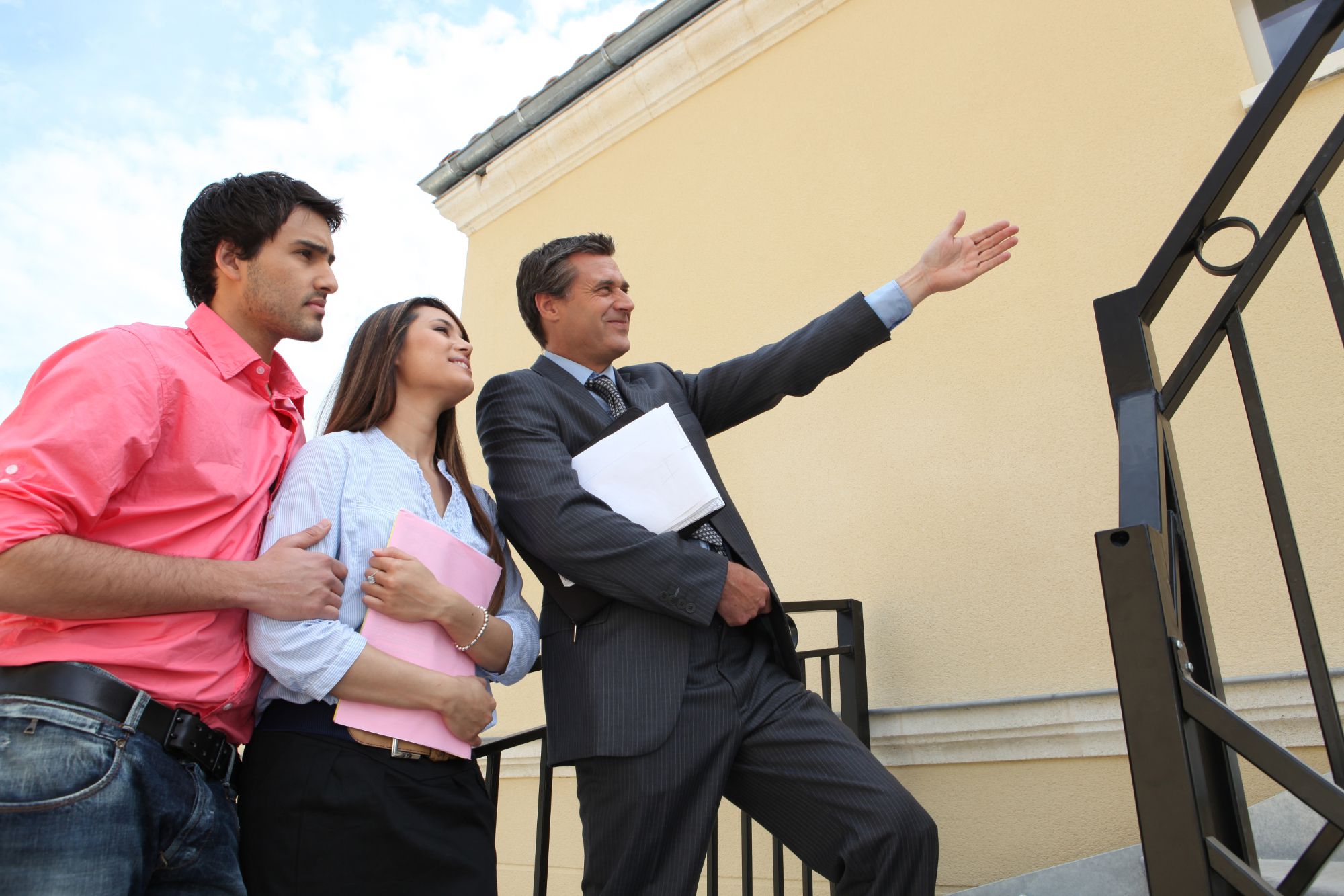 Servicios para el demandante. Inmobiliaria Arkhos en Arcos De La Frontera